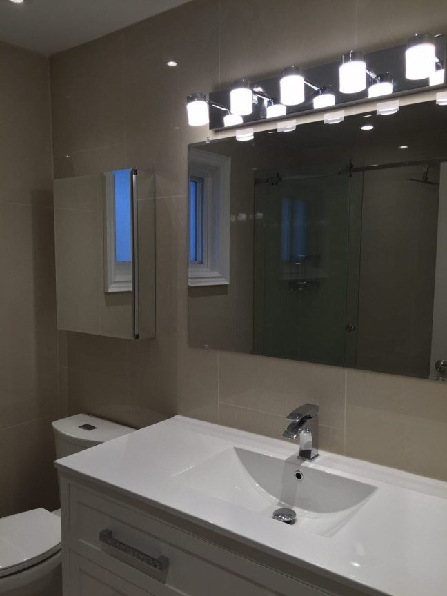 photo329788170926404155