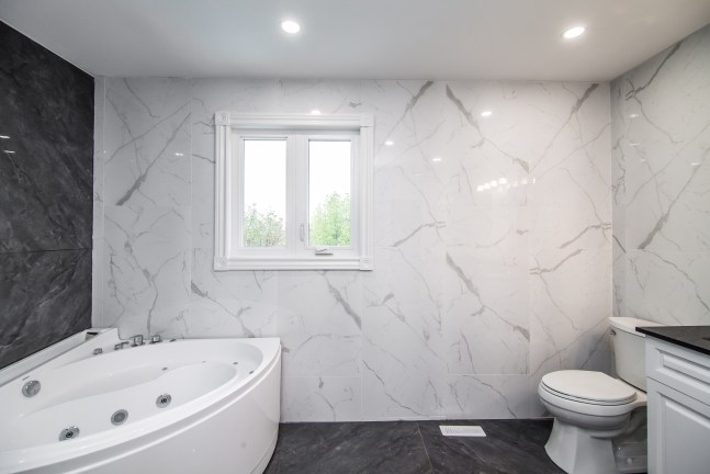 19 Ruth Ave, Brampton (39) (1)