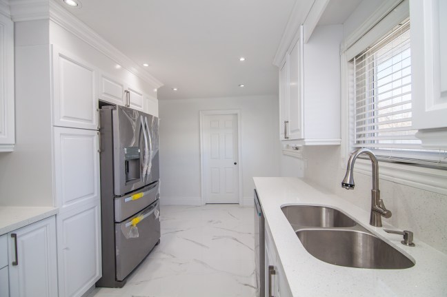 142 Kingswood Dr, Brampton (63)